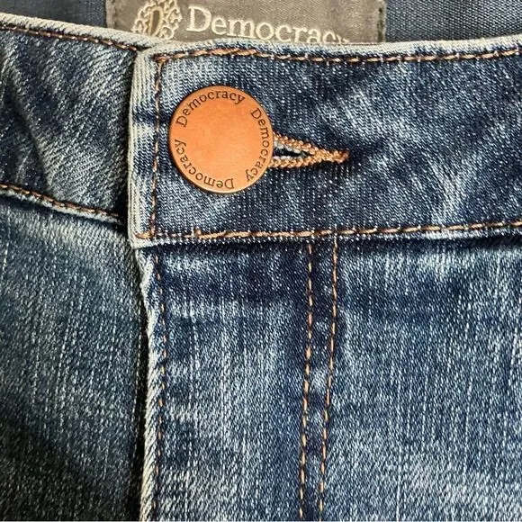 Democracy "Ab" Technology High Rise Jeans with Frayed Hem Size 12 - Picture 7 of 9